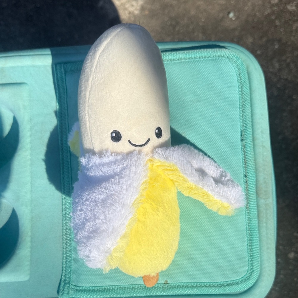 Squishable - Mini Banana - Comfort Food Collection - 10 in